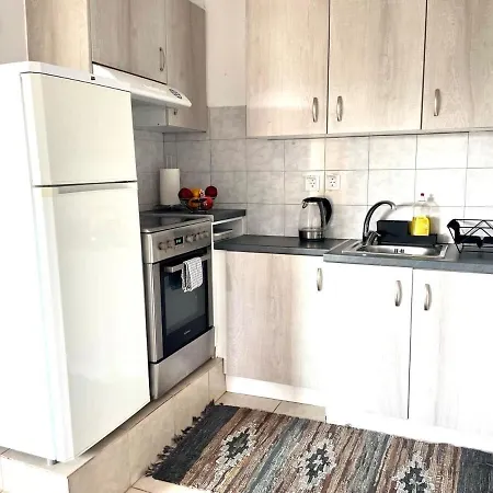 Gorgeous White Marsis In Paros Apartment Isterni (Paros)