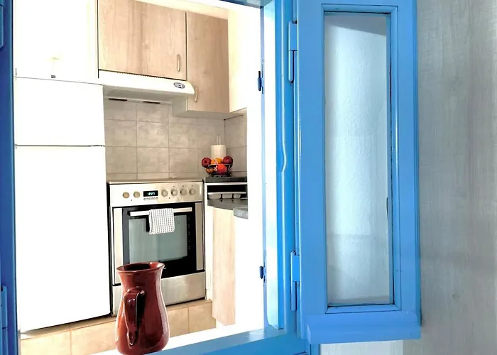 Gorgeous White Marsis In Paros *