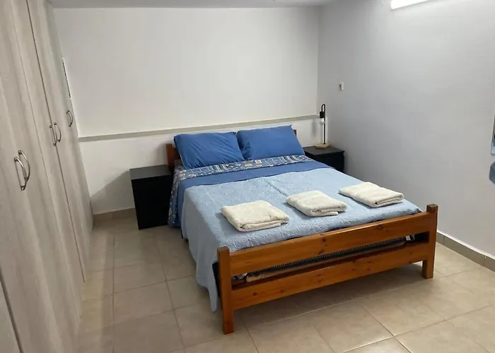 Apartment Gorgeous White Marsis In Paros Isterni (Paros)