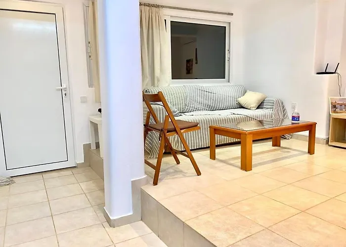 Gorgeous White Marsis In Paros Apartment *