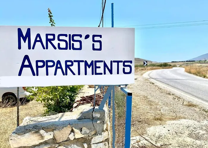 Gorgeous White Marsis In Paros Apartment Isterni (Paros)