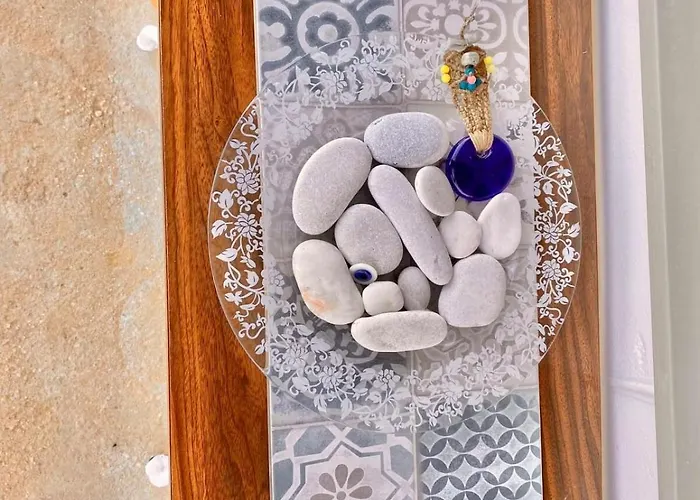 Gorgeous White Marsis In Paros Apartment